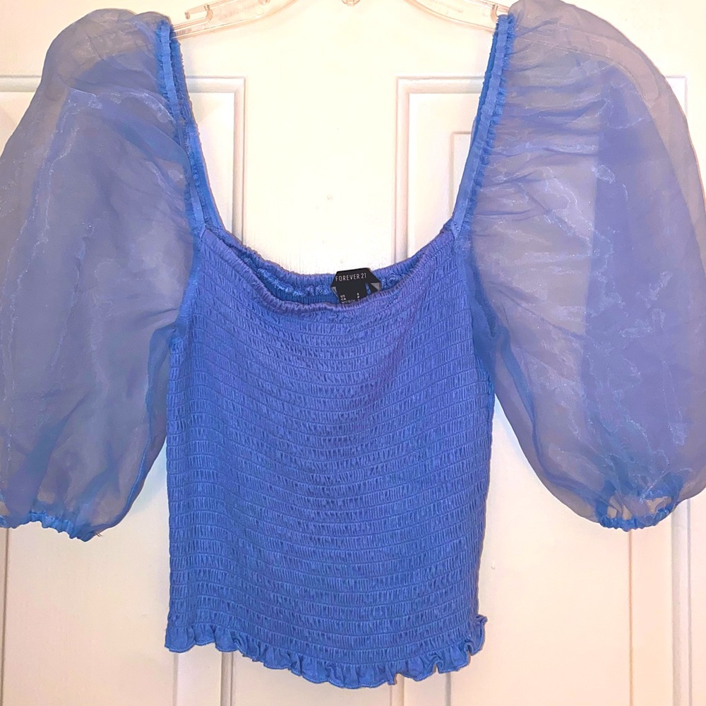 Beautiful Blue Statement top - Picture 2 of 5